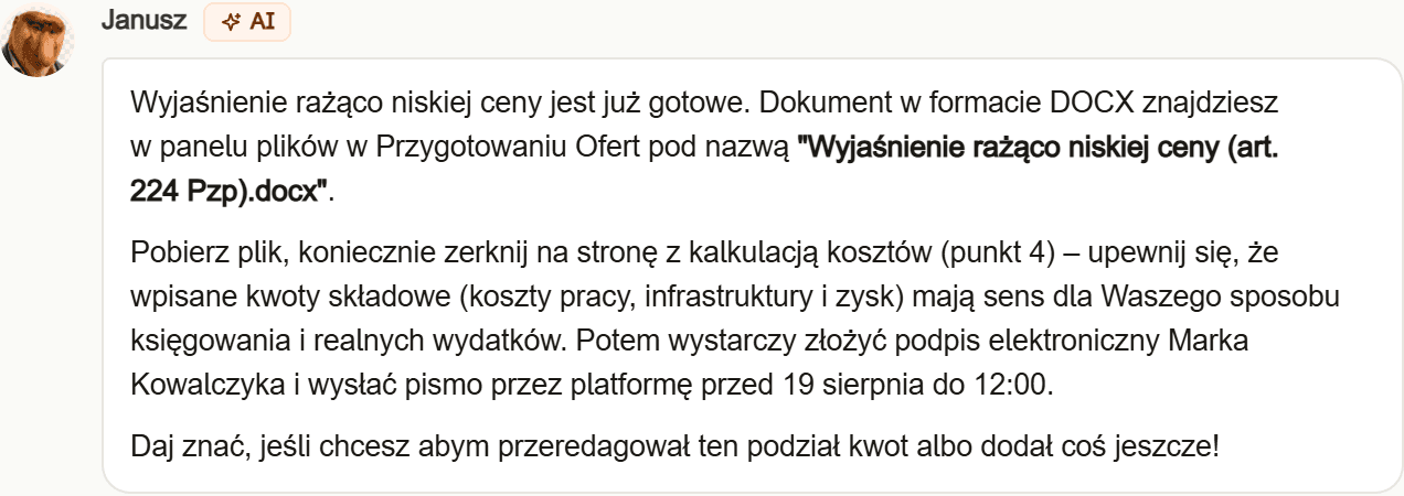 Wiadomość Janusza w rozmowie: wyjaśnienie rażąco niskiej ceny jest gotowe, dokument DOCX czeka w panelu plików, z prośbą o sprawdzenie kalkulacji kosztów i przypomnieniem o podpisie elektronicznym i terminie 19 sierpnia do godziny 12:00